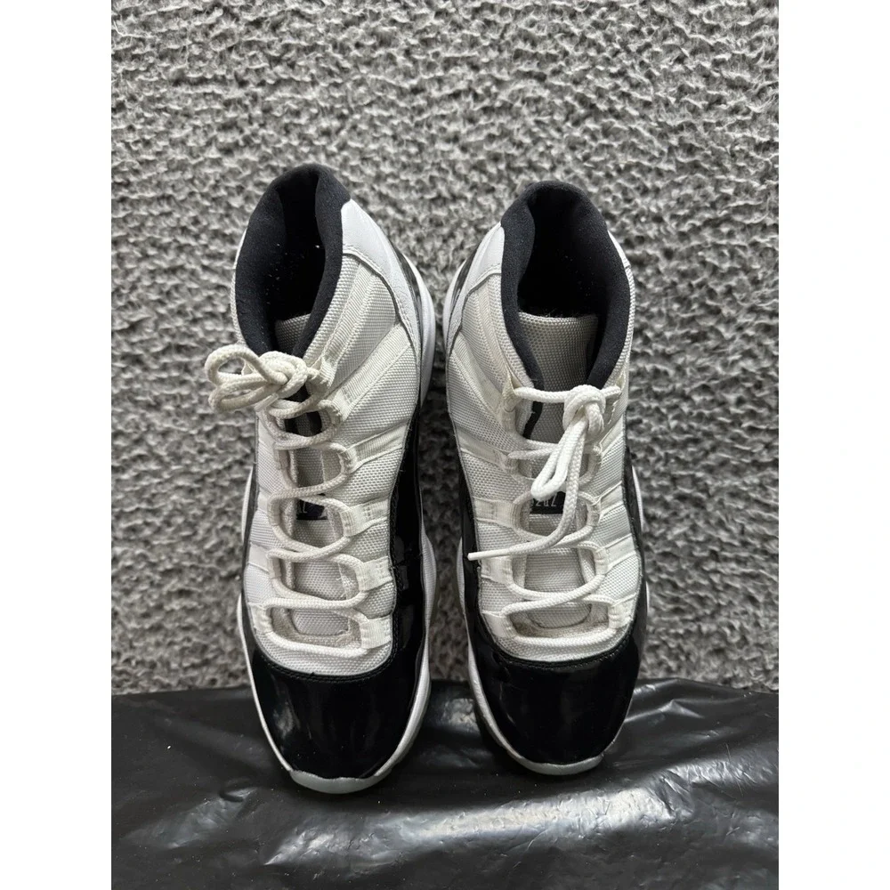 Size 9‎ - Jordan 11 Retro High Concord